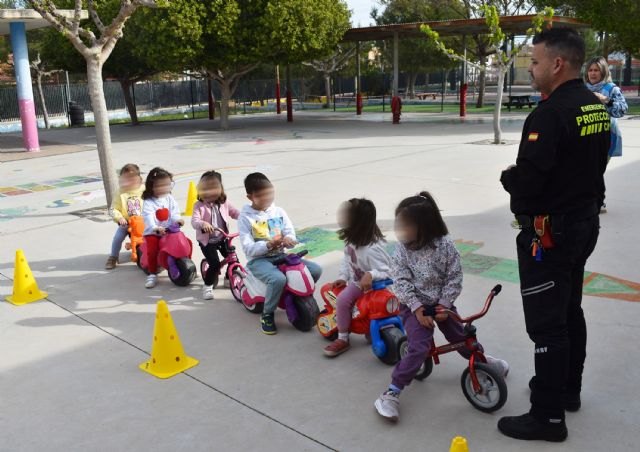 Unos 1.200 escolares de 11 centros educativos participan en la nueva edición de la campa&ntilde;a de educación vial