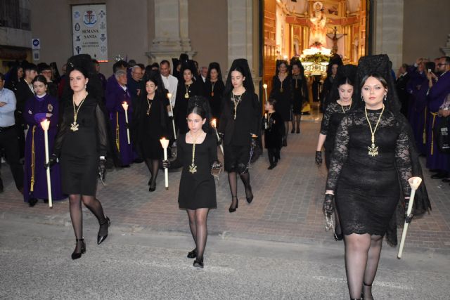 Solemne recogimiento en Las Torres de Cotillas con la procesión del Santo Entierro de Cristo