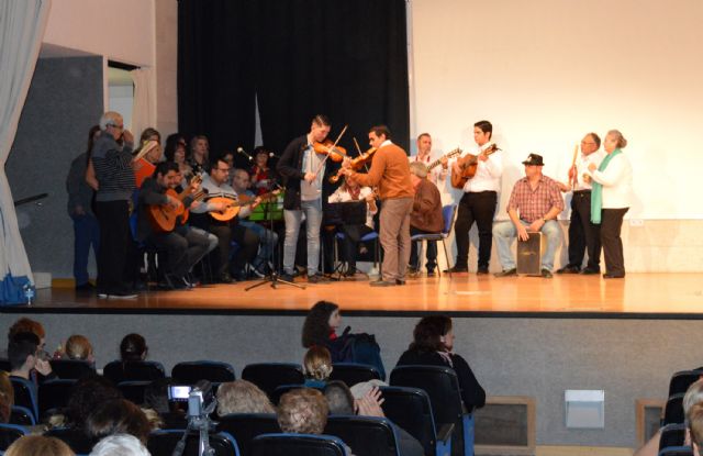 La peña 'Rincón Pulpitero' celebra un año más la Navidad con su tradicional festival