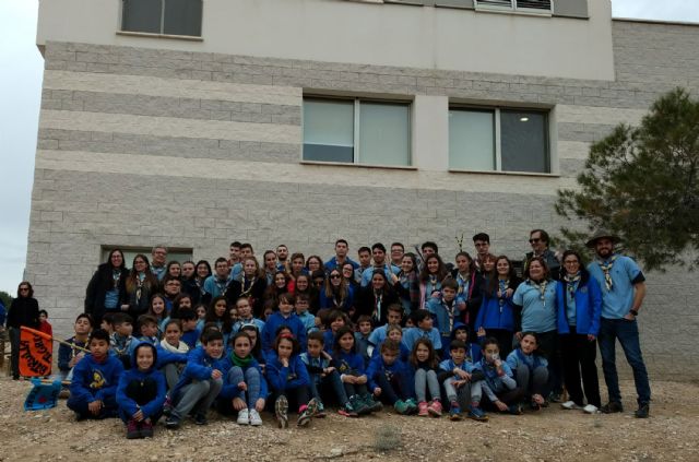 El grupo scout 'Ítaca' torreño disfrutó de una acampada en el entorno del albergue municipal
