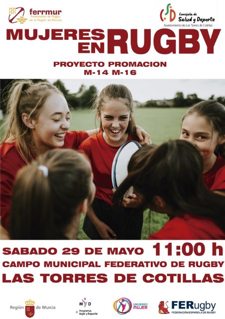 El campo municipal de césped, sede del torneo promocional para bases 'Mujeres en rugby'