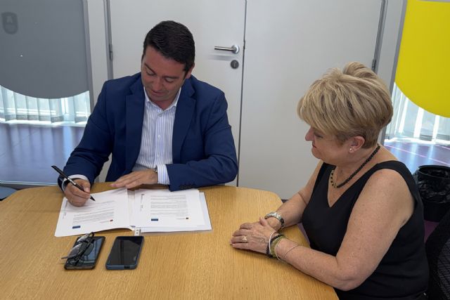 El Ayuntamiento y CEOM siguen impulsando la formación e inclusión laboral de personas con discapacidad intelectual