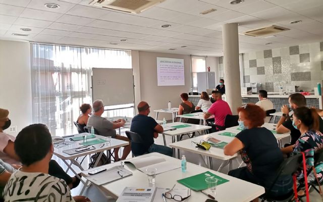 Arranca el curso gratuito de iniciación a la cata de vinos con éxito de participación