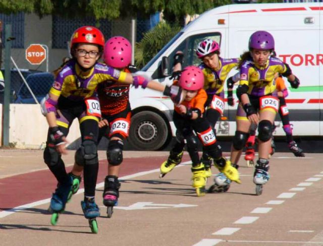 El Roller Queen torreño arrasa con 11 medallas en el regional de patinaje de velocidad