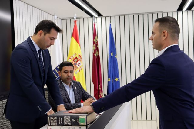 Dos nuevos agentes se suman a la Policía Local torreña