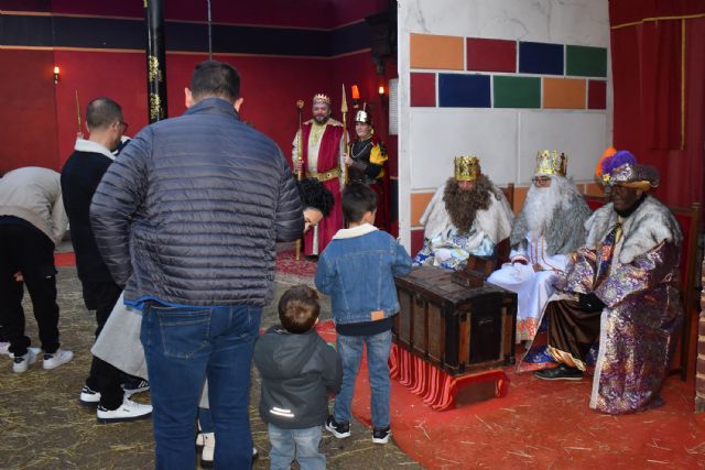 El VII Belén Viviente Artesano de La Florida se sobrepone a la lluvia y suma unas 14.000 visitas