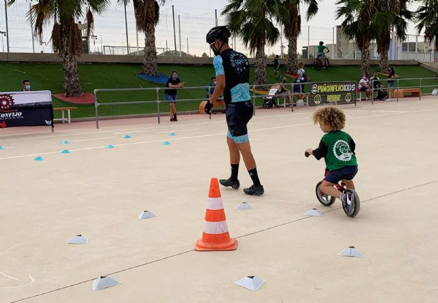 Medio centenar de participantes en la gymkana infantil de ciclismo