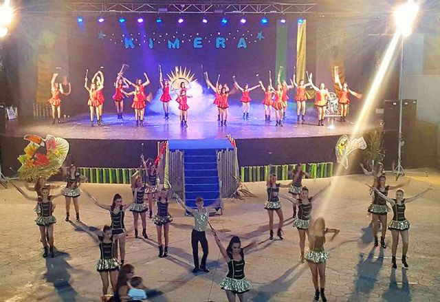 Las 'XVIII Jornadas Culturales' de la asociación cultural 'Kimera', ejemplo de talento y color