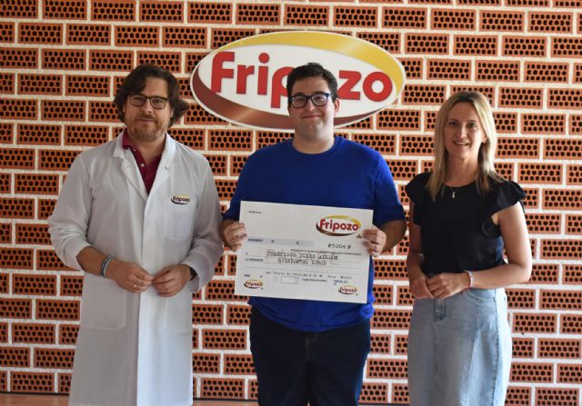 Francisco Ucles y Luna Nicolás, merecedores de las becas de 'Fripozo' para los 'Erasmus' torreños