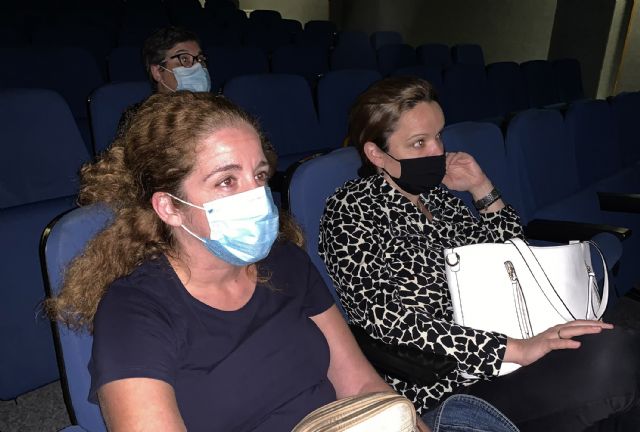 La charla 'Alimentación y cáncer' cerró los actos para conmemorar en Las Torres de Cotillas el día del cáncer de mama