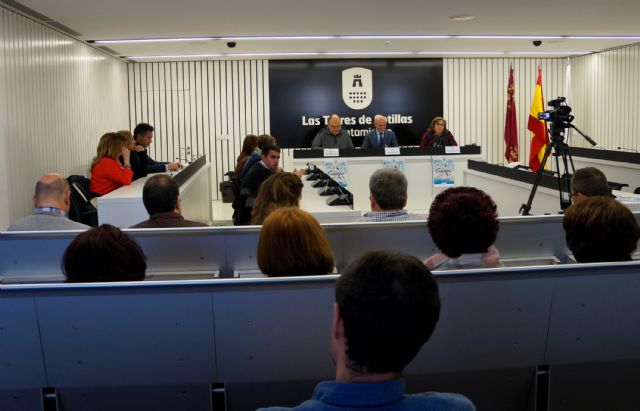 La 'Plaza del Comercio' se instala por primera vez a Las Torres de Cotillas