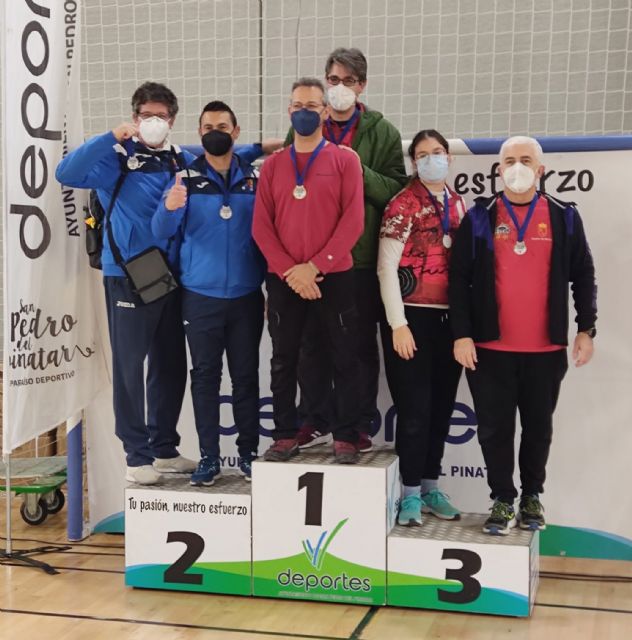 El club torreño de tiro con arco Orion suma un oro y tres bronces en el territorial de tiro con arco en sala