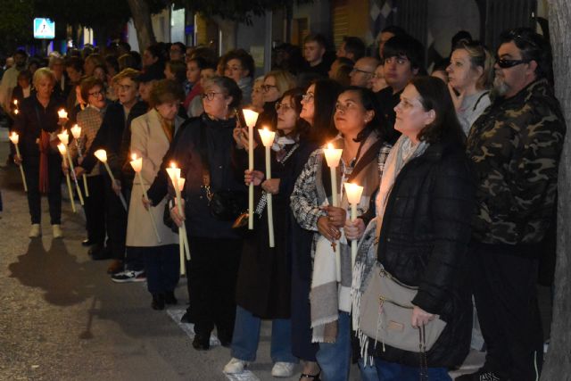 Las Torres de Cotillas se rinde a su Dolorosa en una noche de azul, blanco y devoción