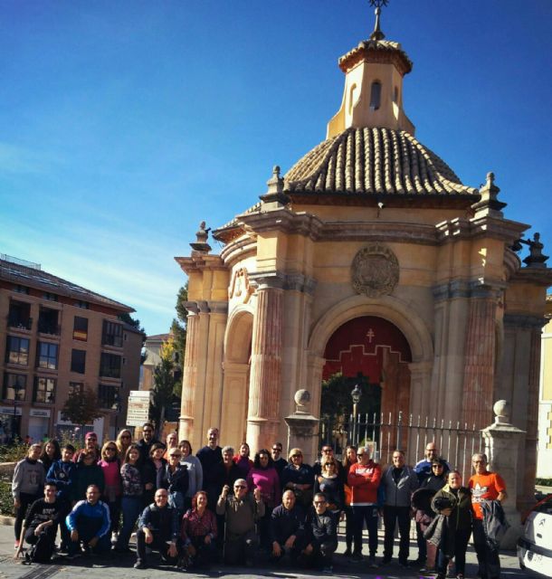 La Cofradía de Nuestro Padre Jesús Nazareno torreña visita Caravaca de la Cruz