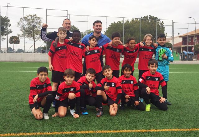 Dos equipos benjamines y uno juvenil del Atlético Torreño ascienden de categoría