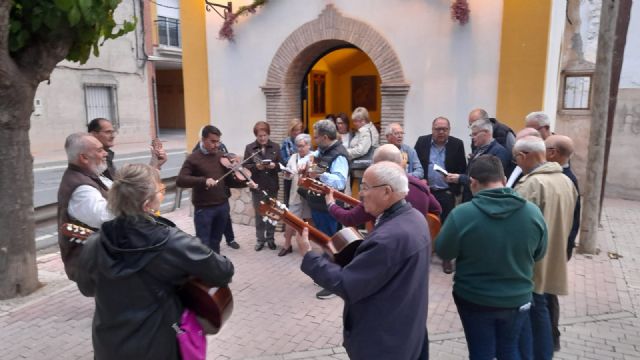 Los auroros torreños por primavera: el cante de los Mayos