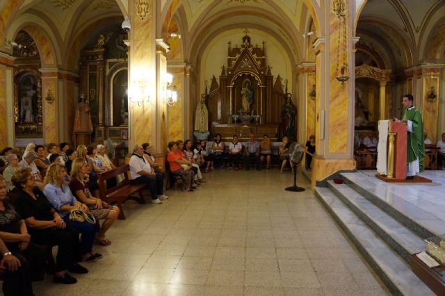 La Virgen de la Salceda vuelve en romería a su ermita tras las fiestas torreñas