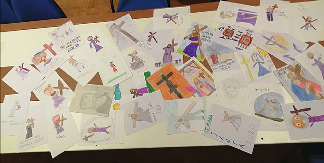 El concurso de dibujo para el diseño de cartel infantil de la Semana Santa 2020 de Las Torres de Cotillas bate récords de participación