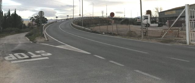 El PP propone torreño al ayuntamiento el arreglo del puente de la Avenida Diputación sobre la línea de ferrocarril Madrid-Cartagena