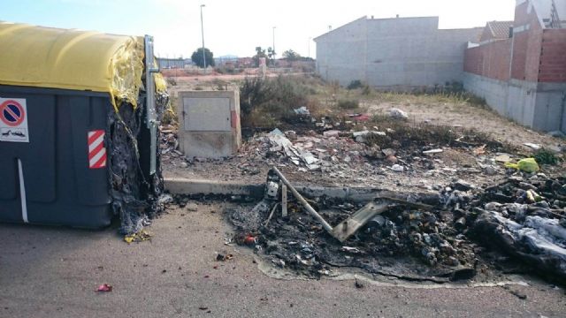 El Ayuntamiento torreño apela al civismo y solicita la la ayuda ciudadana para frenar la quema de contenedores en el municipio