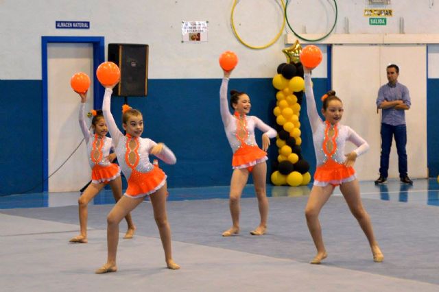 Casi 600 gimnastas participaron en el 'XII Trofeo de Gimnasia Rítmica de Conjuntos' en Las Torres de Cotillas