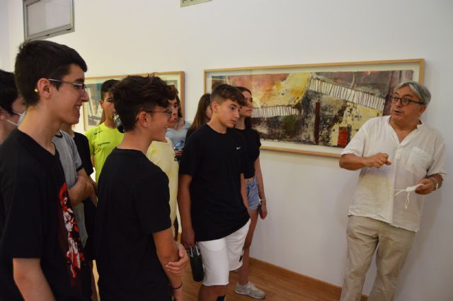 Visitas guiadas a la exposición 'Alunizaje' con el pintor Blas Miras