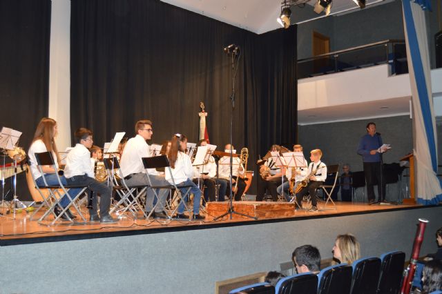 Gran concierto de la escuela y la banda de música torreñas para homenajear a Santa Cecilia
