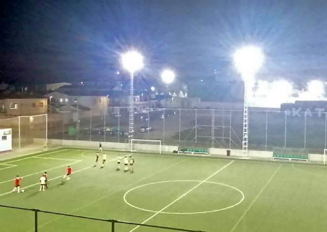 El campo municipal de fútbol 7 estrena una nueva iluminación más eficiente y sostenible
