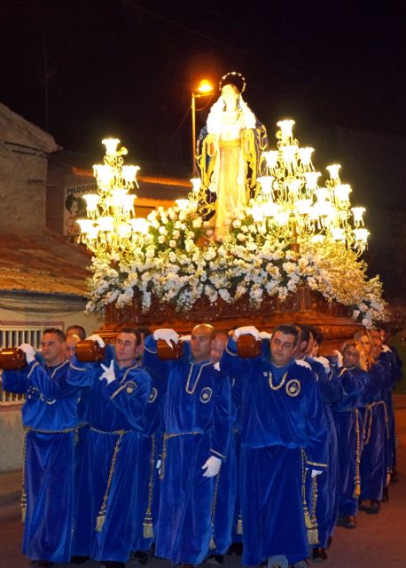 Las procesiones ya llenan las calles en la Semana Santa torreña