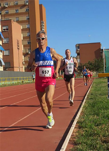 El atleta torreño Antonio Sales, campeón regional de veteranos en 5.000 metros lisos