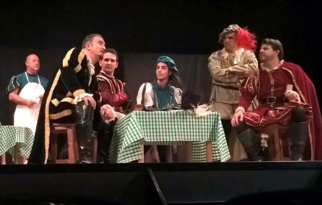 Los actores aficionados del grupo 'Tejuba' reviven un año más el clásico de Don Juan Tenorio