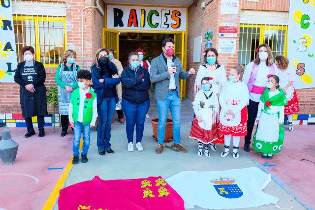 El colegio torreño Vista Alegre rinde homenaje a la esencia de la Región de Murcia en su X Semana Cultural