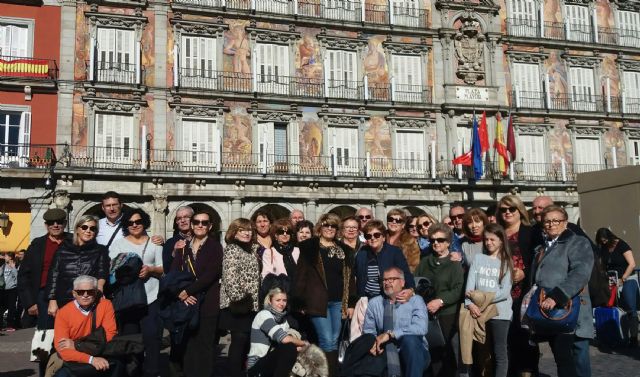La asociación de mujeres 'Isabel González' disfruta de un fin de semana en Madrid