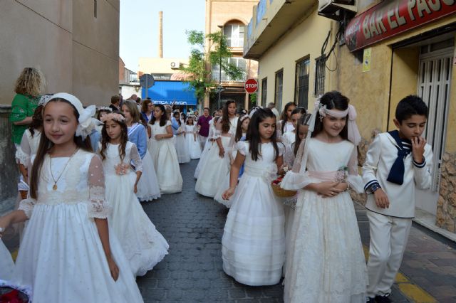 Los niños y niñas torreños, protagonistas un año más de la procesión del Corpus