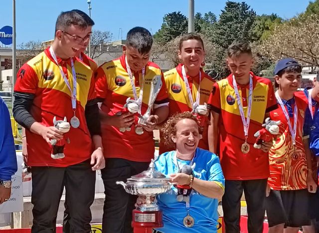 Dos juveniles del Petanca La Salceda, campeones de España con la selección murciana