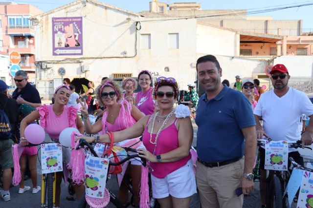 Las familias torreñas toman las calles con sus vehículos en el ´Día de la Bicicleta Antonio Sarabia´
