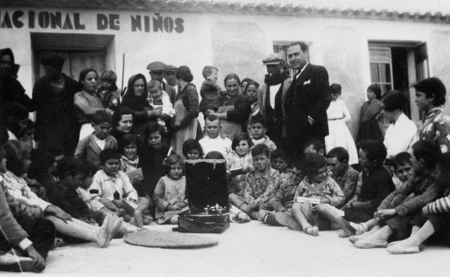 Las 'misiones pedagógicas' llegaron a Las Torres de Cotillas en el año 1934
